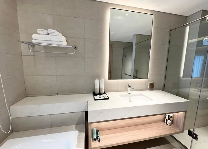 Apartahotel Alacarte Ha Long
